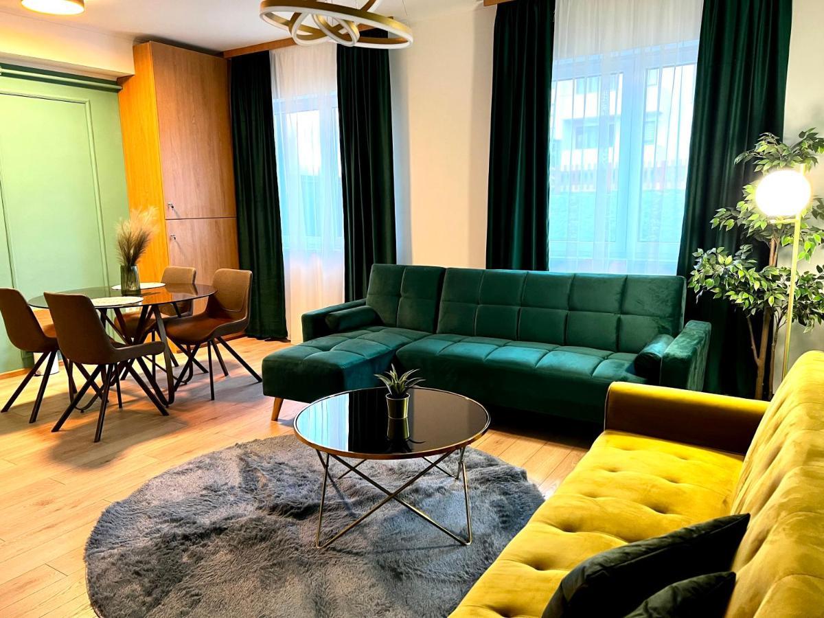 Huggo Apartment 35 Târgu-Mureş Exteriör bild