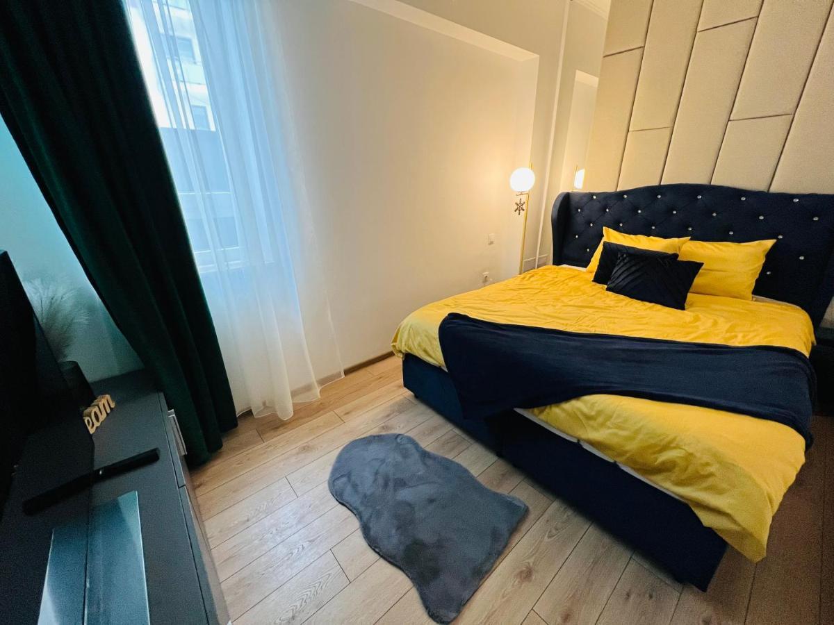 Huggo Apartment 35 Târgu-Mureş Exteriör bild